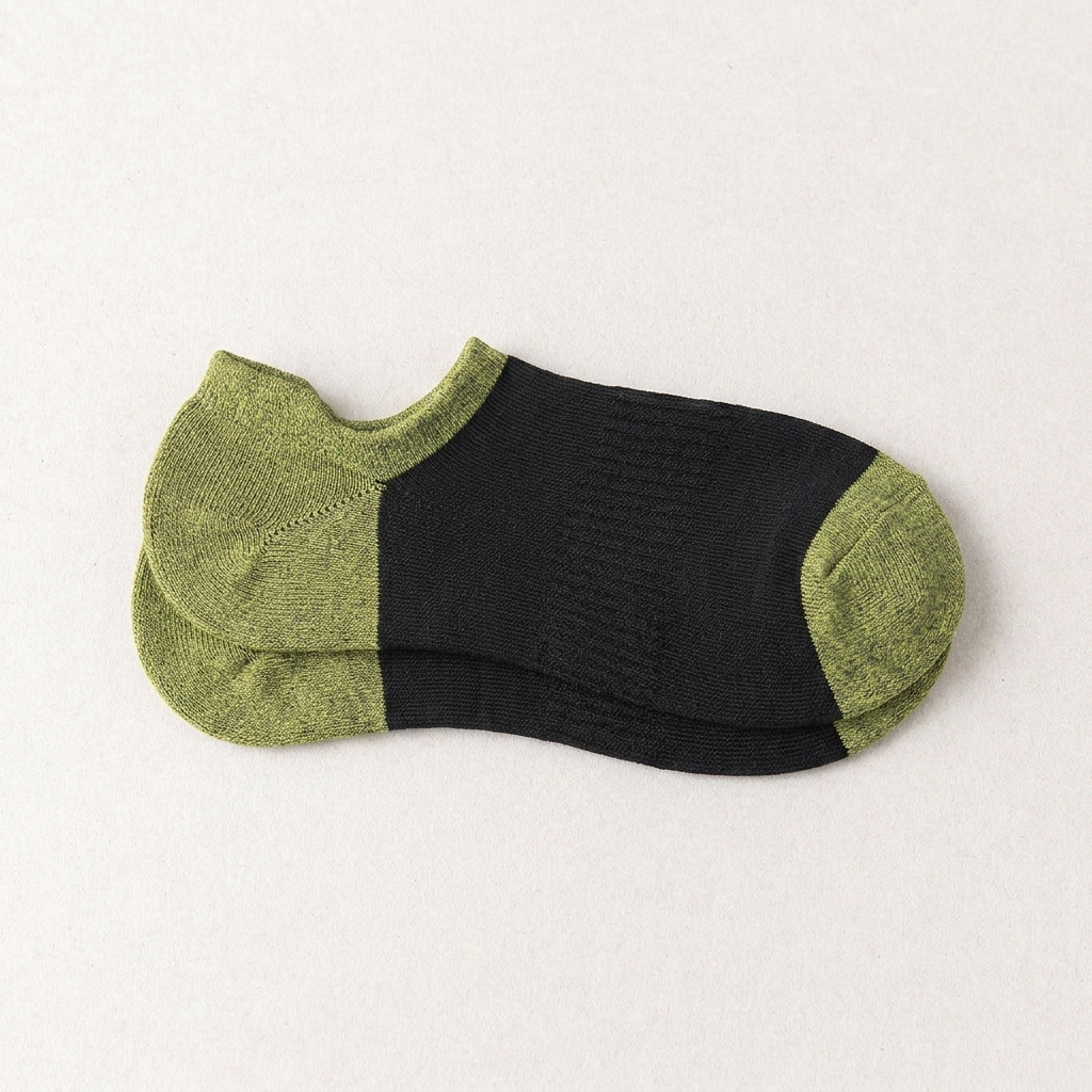 Noir Moss product photo