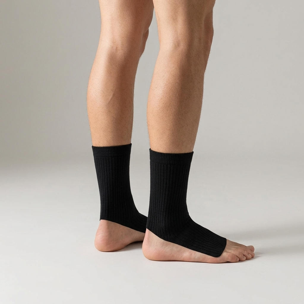 Onyx wearing legs